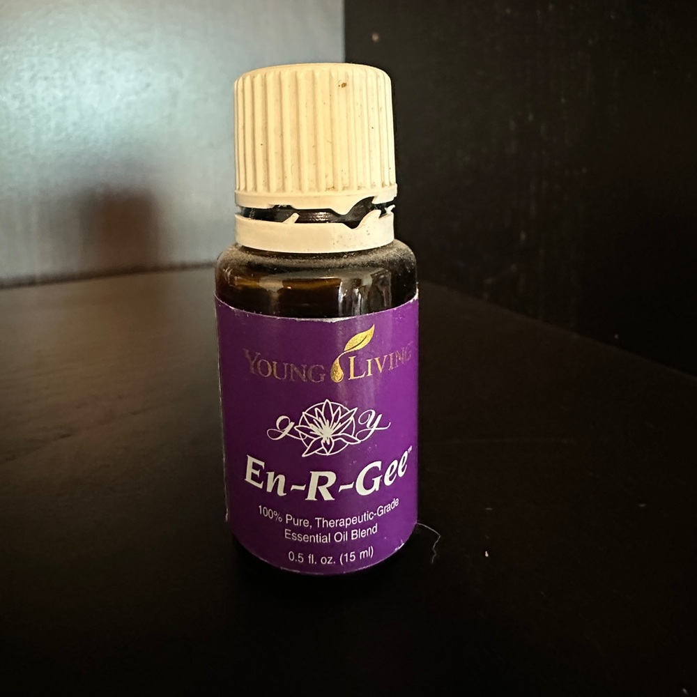 Young Living En-r-Gee Essential Oil 15ml Energy Boost Wellness Aromatherapy Pure